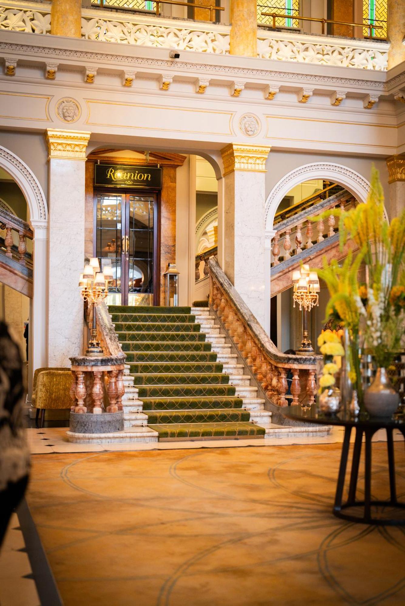 The Clermont London, Victoria Hotel Londra